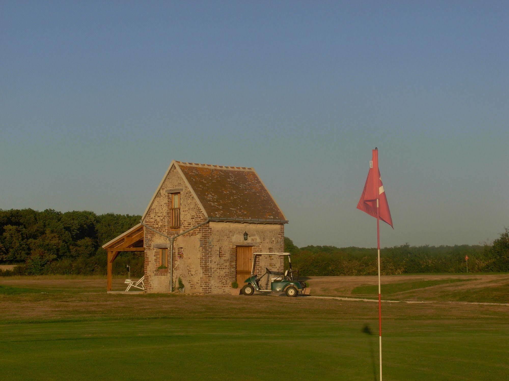 Le Clos Du Golf Dame-Marie-les-Bois Екстериор снимка